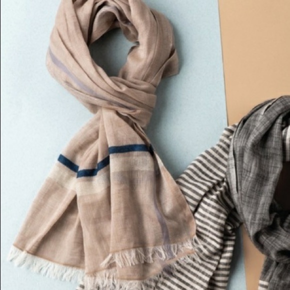 Bloom & Give Patterned Scarf - Picture 1 of 5